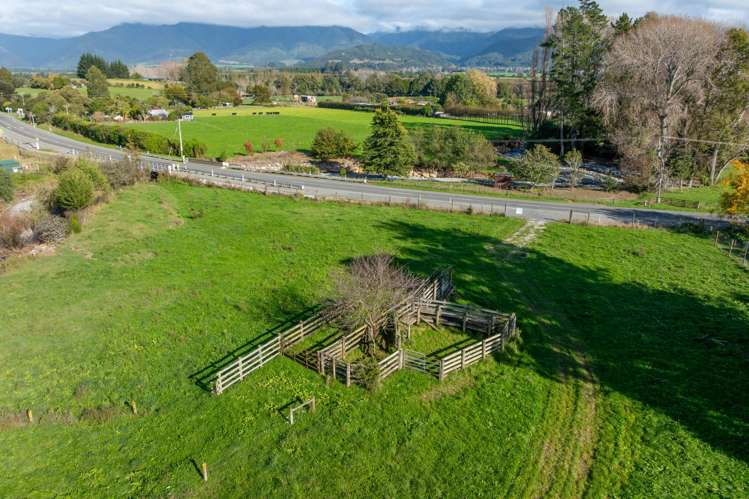 1982 Takaka Valley Highway_1