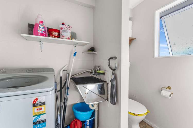 19 Hollydale Grove Churton Park_19