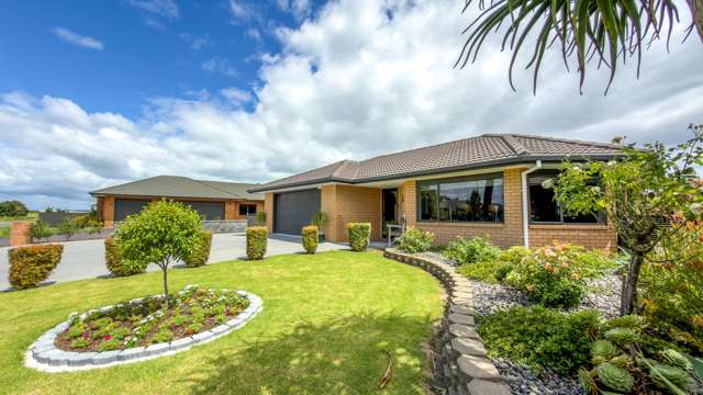 Totara Palms gem - Auction or prior