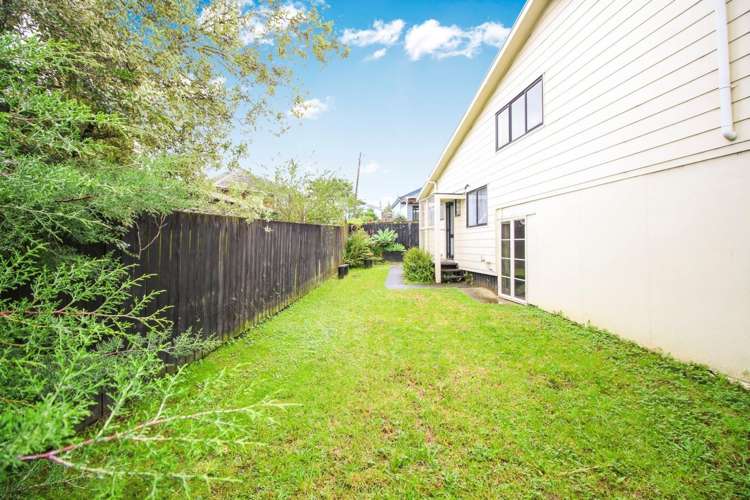 1/9 Marewa Street Te Atatu South_2