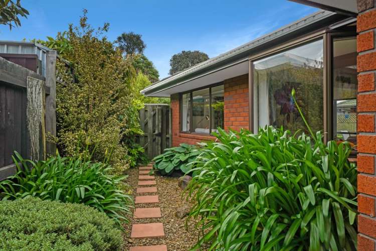 2/47 Laing Crescent Heathcote Valley_15