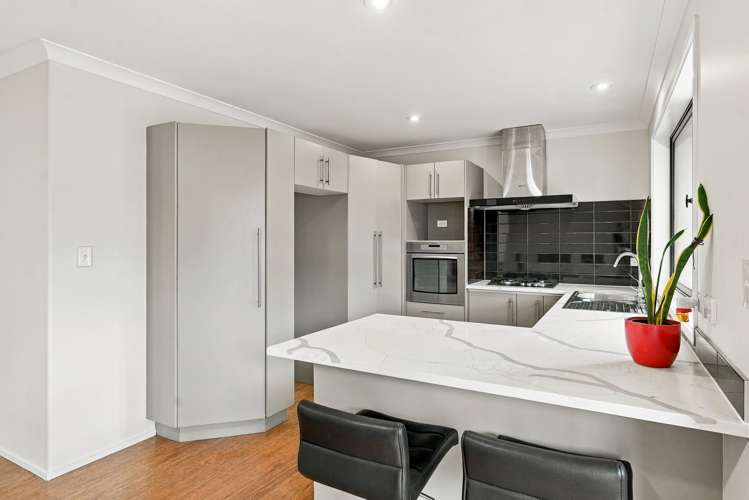 210 Harbourside Drive_4