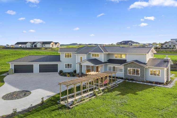 18 Throttle Close Dairy Flat_21