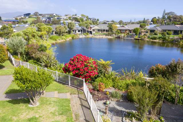 16 Harry Shaw Way Raumati South_2