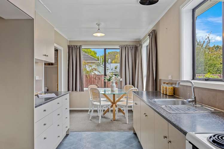 32 Bateman Avenue Bryndwr_3