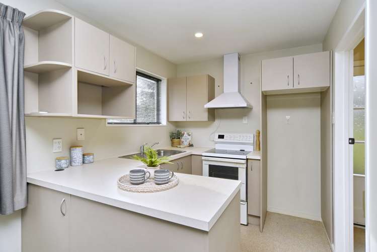 1/18 Kawau Crescent Bromley_2