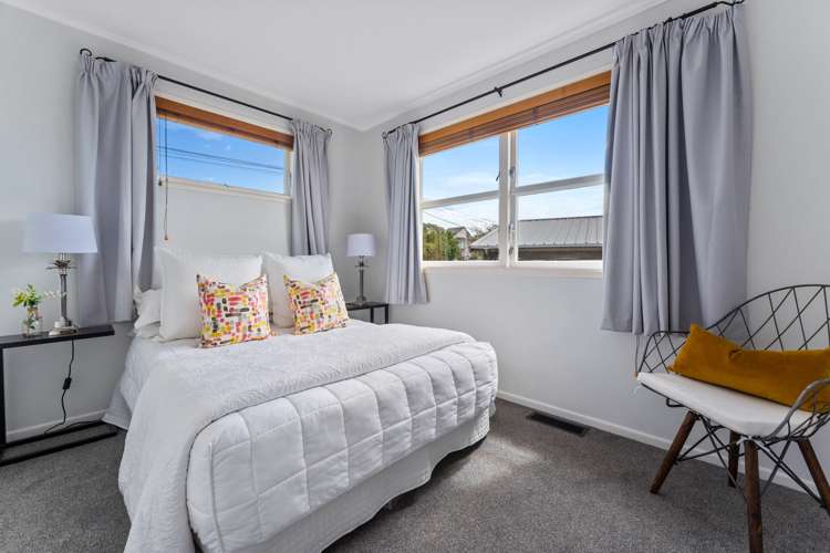 631 Beach Road Rothesay Bay_15