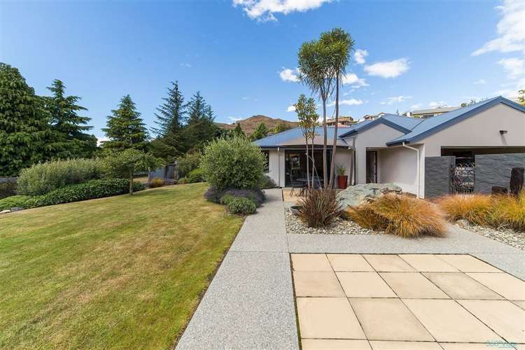 2 Balmoral Drive Kelvin Heights_18