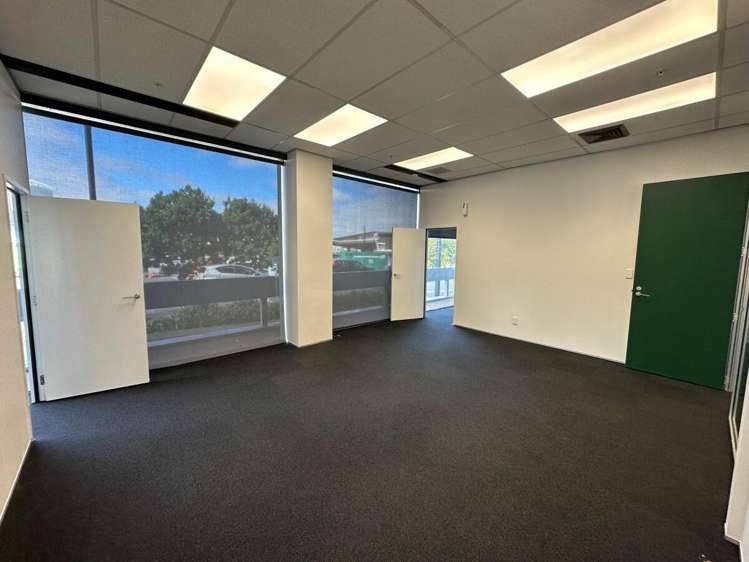 2 Osterley Way, Manukau City Centre_6