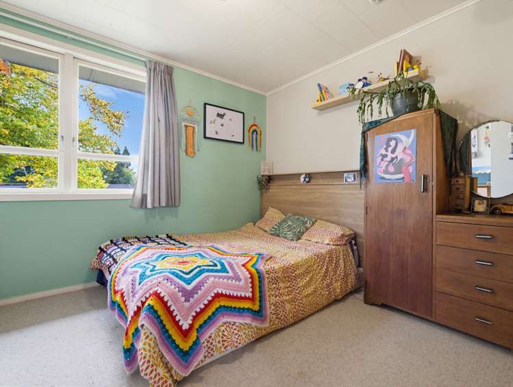 211 West Parkdale Street Tokoroa_12