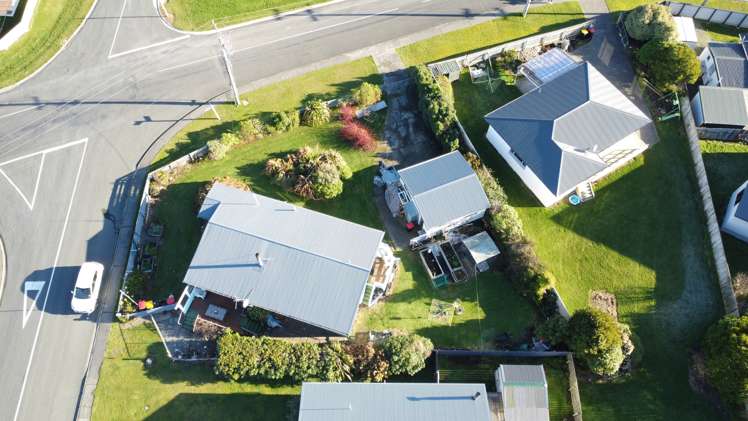 14 Alamein Street Riverton_17