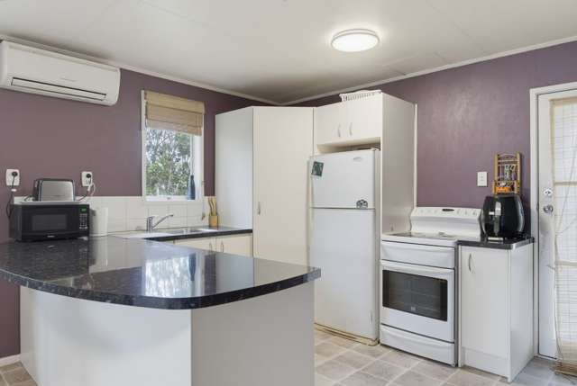 4 Donna Street Outer Kaiti_2
