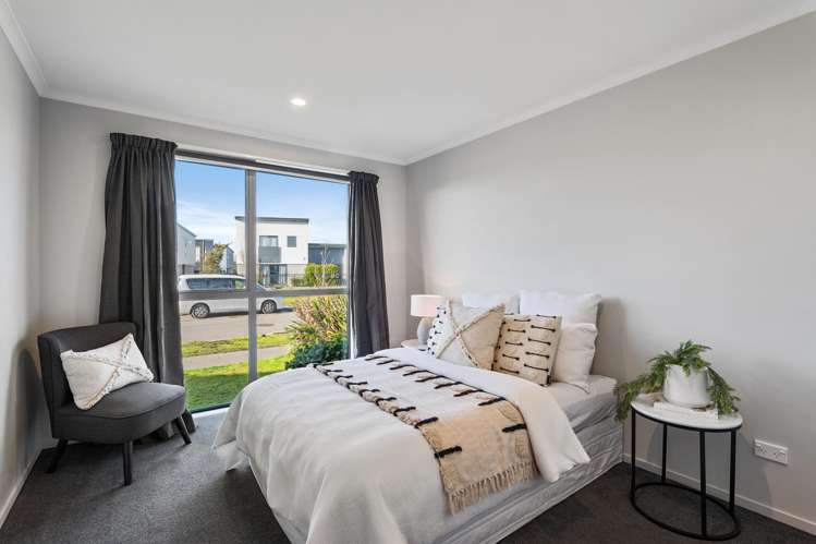 30 William Dawson Crescent Wigram_8