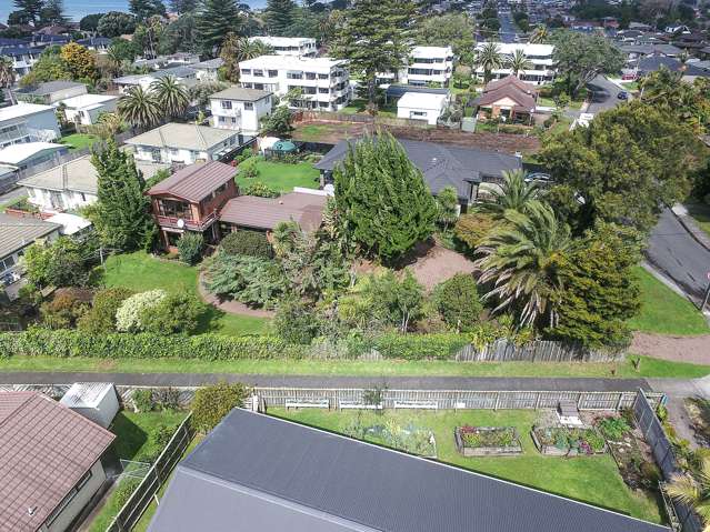 7 Forest Glen Orewa_3