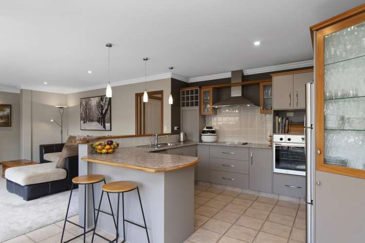 22 Honeysuckle Lane Ohauiti_5