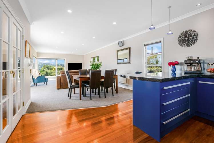 61 Seaview Road Paremata_14