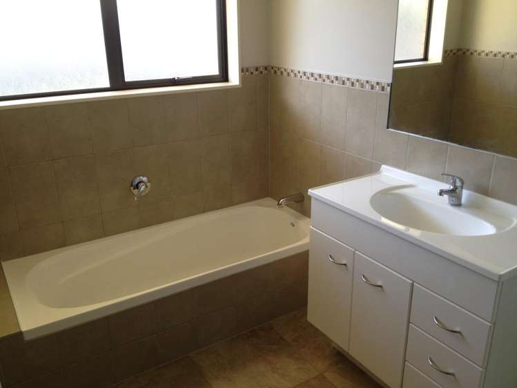 6 Maxwell Place Te Kamo_7