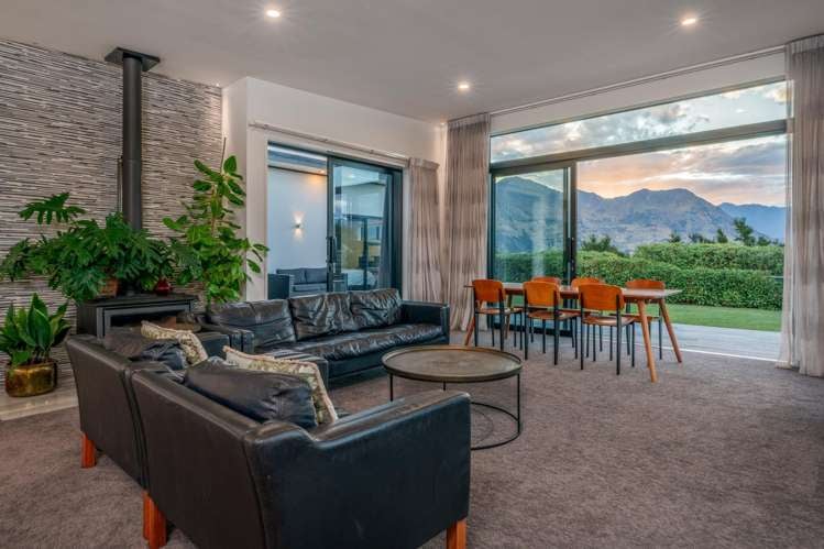 67 Infinity Drive Wanaka_2