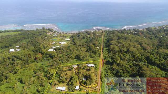 TWO VILLAS WITH FAMILY LIFESTYLE & INCOME OPPORTUNITY on Taveuni Island, Fiji