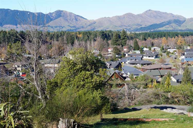 24 Chalet Crescent Hanmer Springs_12