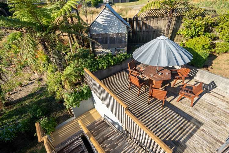 7 Rutherglen Road Paroa_17