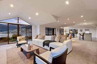 660 Peninsula Road_1