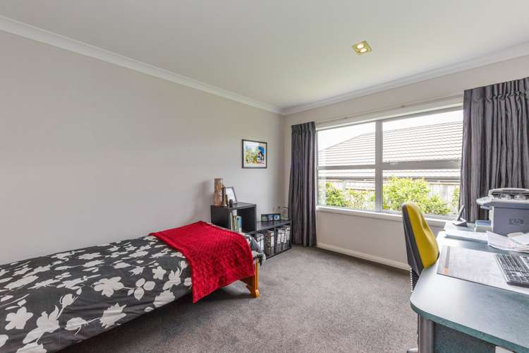 25 Johnstone Drive Fitzherbert_16