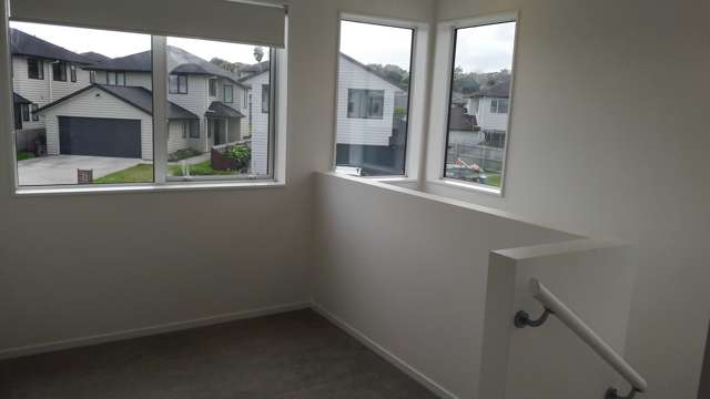 17 Maylee Crescent Gulf Harbour_2