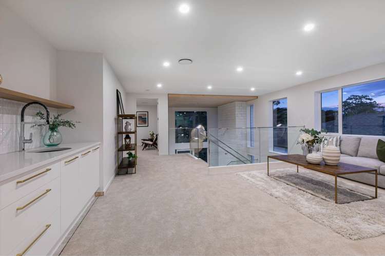 22 Puruatanga Road Wainui_9