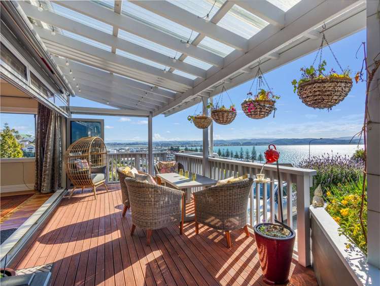 9 Kowhai Road Bluff Hill_32