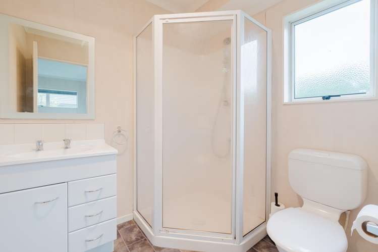 4 Mckenzie Place Rototuna North_6