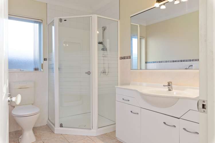 20 Suncrest Drive West Harbour_13