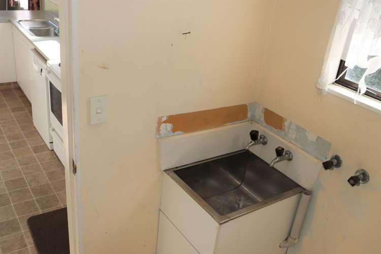 24 Massey Place Masterton_16