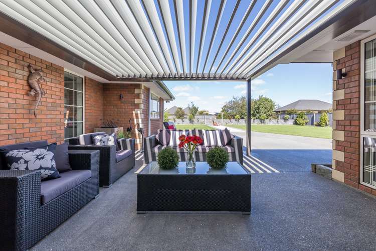 13 Grangewood Drive Lincoln_1