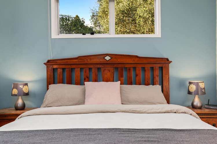 49 Onedin Place Titirangi_10