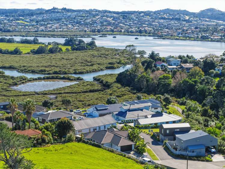 15 Odlin Lane Red Beach_24