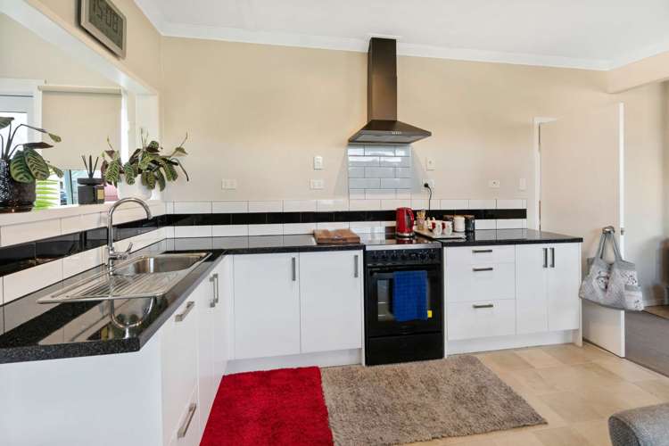 27 Carlyle Street Mataura_8