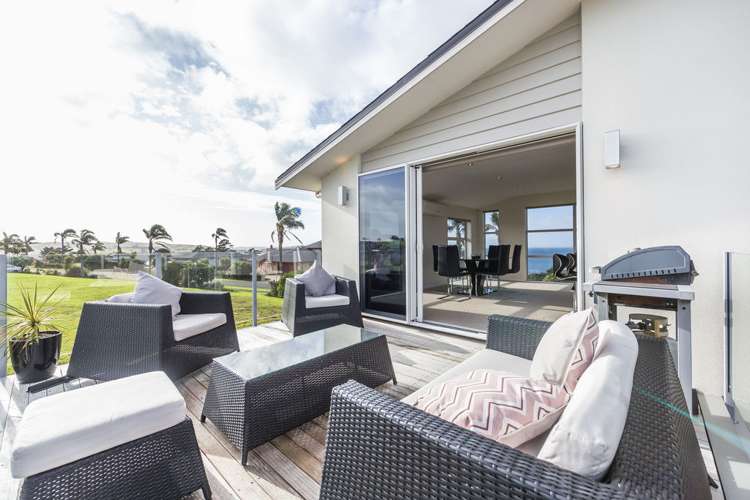 10 Palm View Terrace Gulf Harbour_8