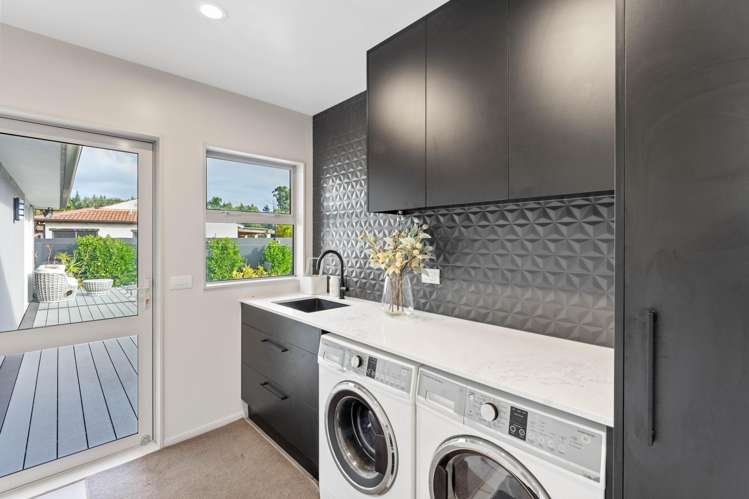 158 Raumati Road Raumati Beach_28