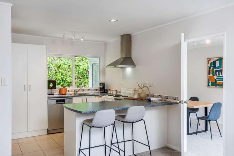 24B Jersey Avenue Mount Albert_10