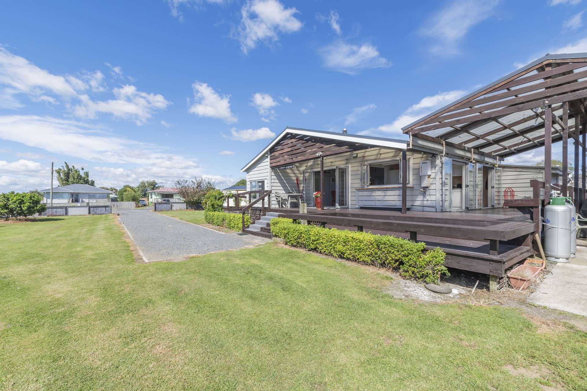 10 Puriri Avenue Kaiaua_0