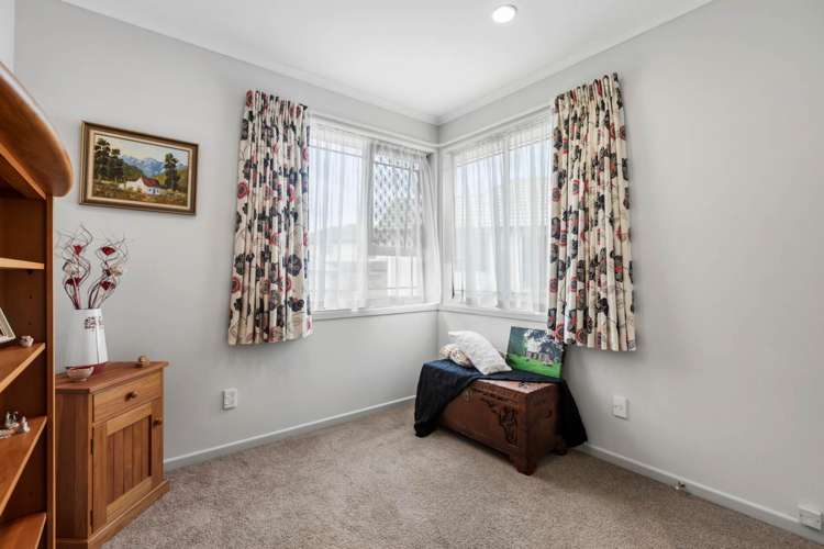 243b Hill Road The Gardens_5