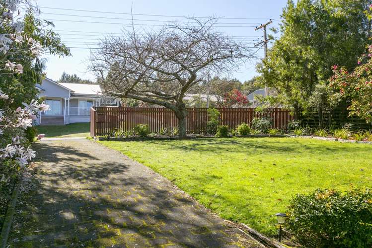 67 Chesham Avenue Waipahihi_23