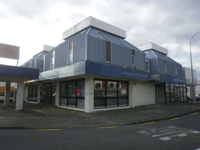 Nice first floor office unit in Railway Avenue