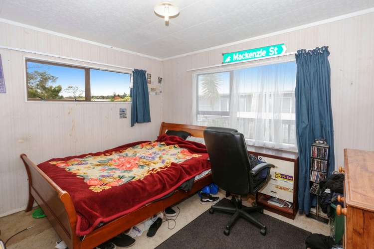 16 Meadowvale Rise Titirangi_6