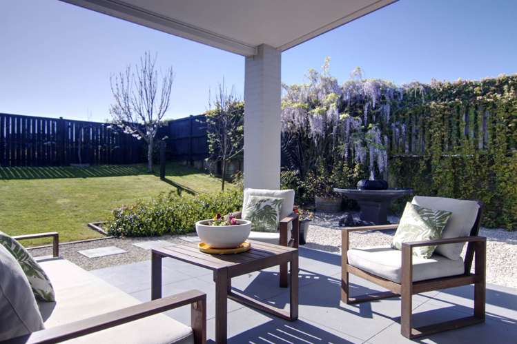 63 Angiangi Crescent_2
