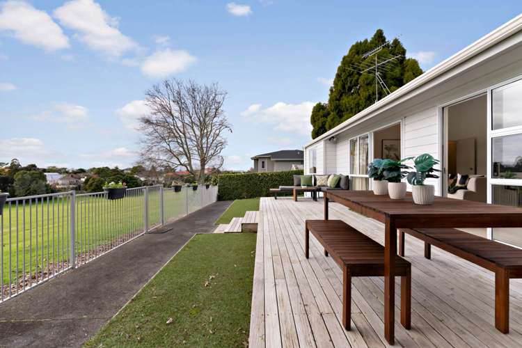 136A Riddell Road_1