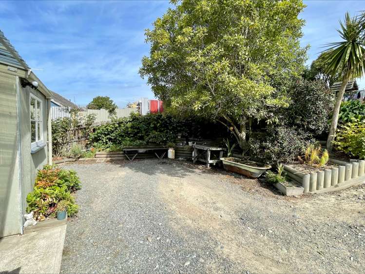 5 Tweedy Street Marchwiel_14