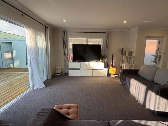 20B York Street Glenholme_1