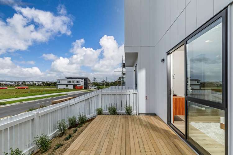9 Pukeko Road Hobsonville_27